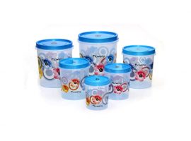 حاويات بلاستيكية